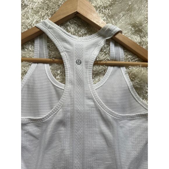 Lululemon Swiftly Tech Racerback White waffle size 4 - Picture 6 of 6